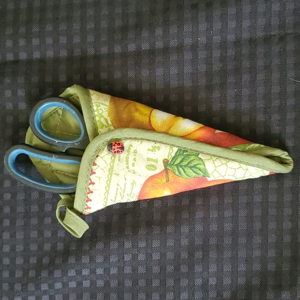 Fruit, scissors, holder, kitchen, ladybug, gift, handmade, green, apple, pears